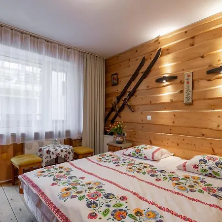 Topaz 4*