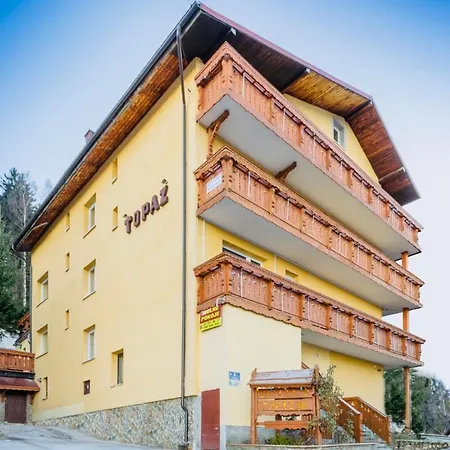 Topaz Pensión 3*